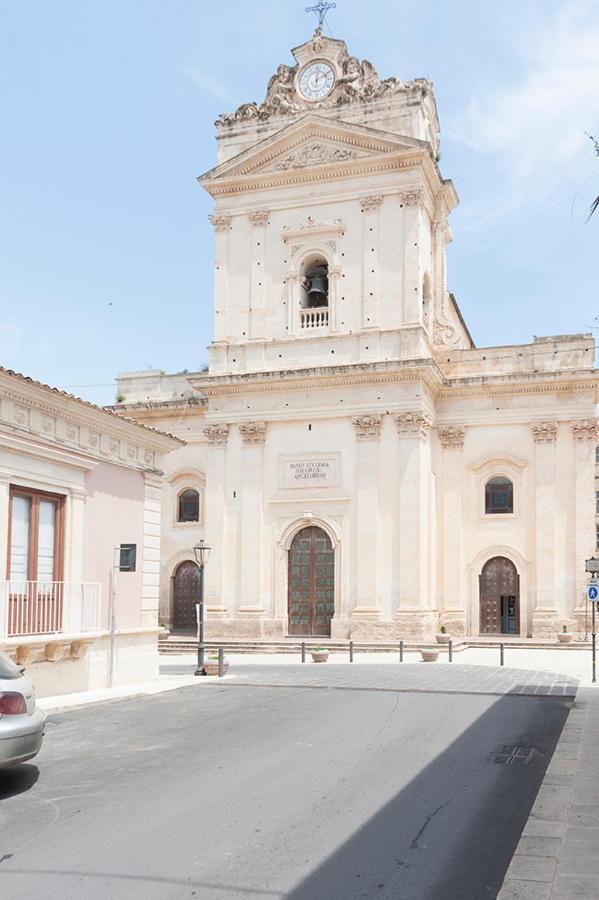 Nina Home - Selfcheck-In Canicattini Bagni Exterior foto